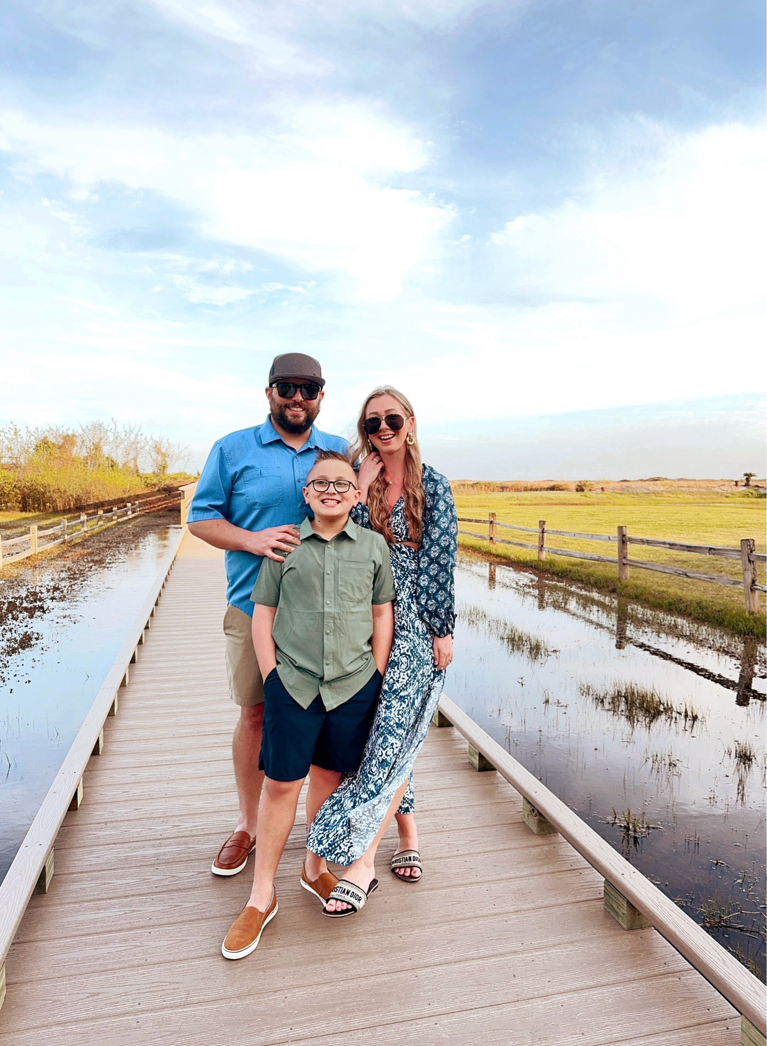 Happy Easter from the beach! 🌊☀️ Anyone else love coming back to the same places?! Makes them feel extra special! 🫶🏻 We love Sullivan’s island and want a house (or beach shack 😅) here someday! 💁🏼‍♀️ My dress is a fave and 20% off! Sharing it on in stories! You can shop it via the link in my bio > Shop my Reels/IG Posts ➡️

Dress: wearing XS petite (size 2/4–5’4”)

Easter, Abercrombie, vacation 

#LTKsalealert #LTKstyletip #LTKfindsunder100