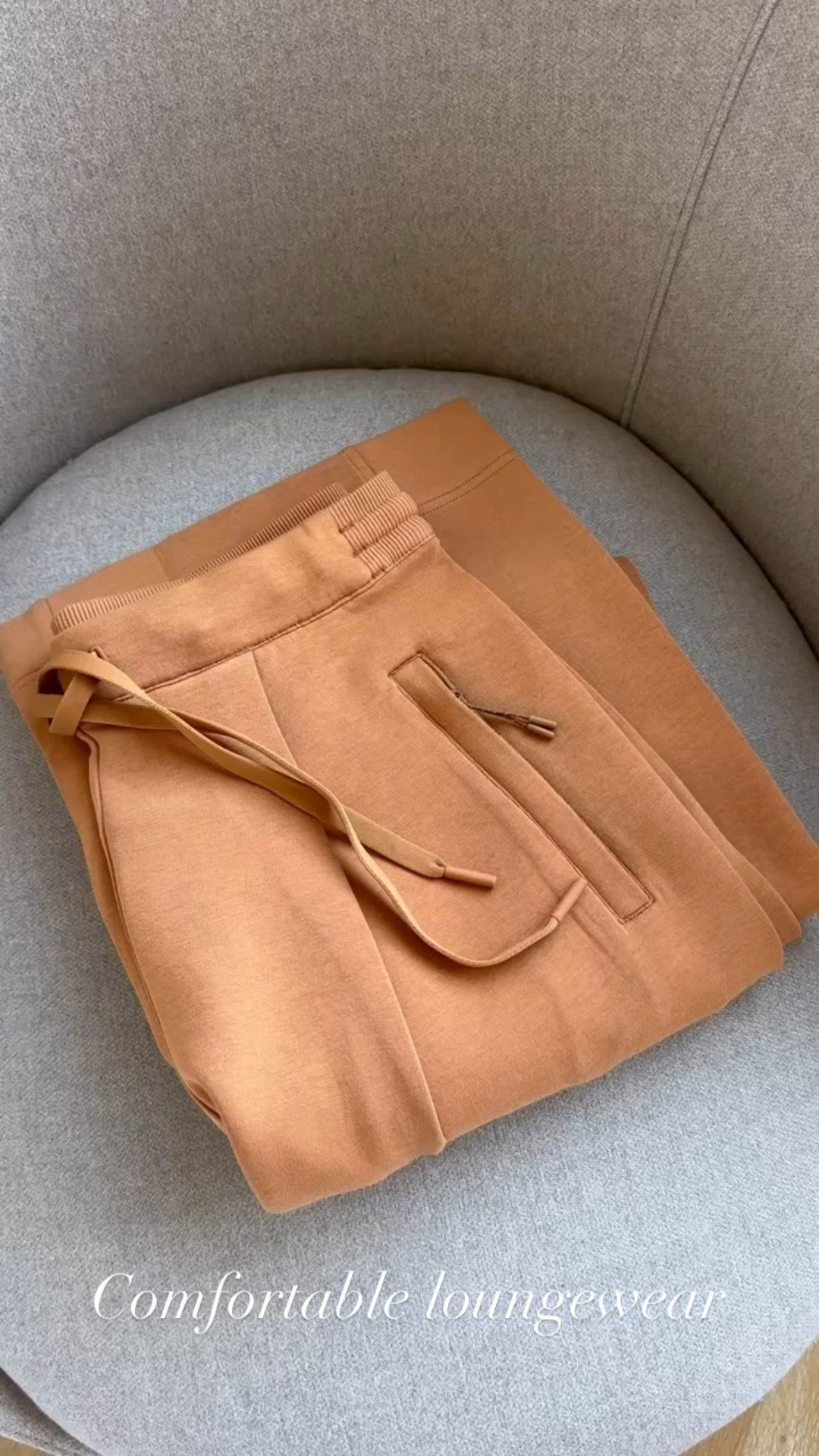 Highlighting my favorite loungewear. The most comfortable bra, sweatpants, and sweatshirt. 

#homewear
#sweatset
#sweatsuit
#Neiwai
#undergarments

#LTKmomlife #LTKfitnessgoals #LTKValentine