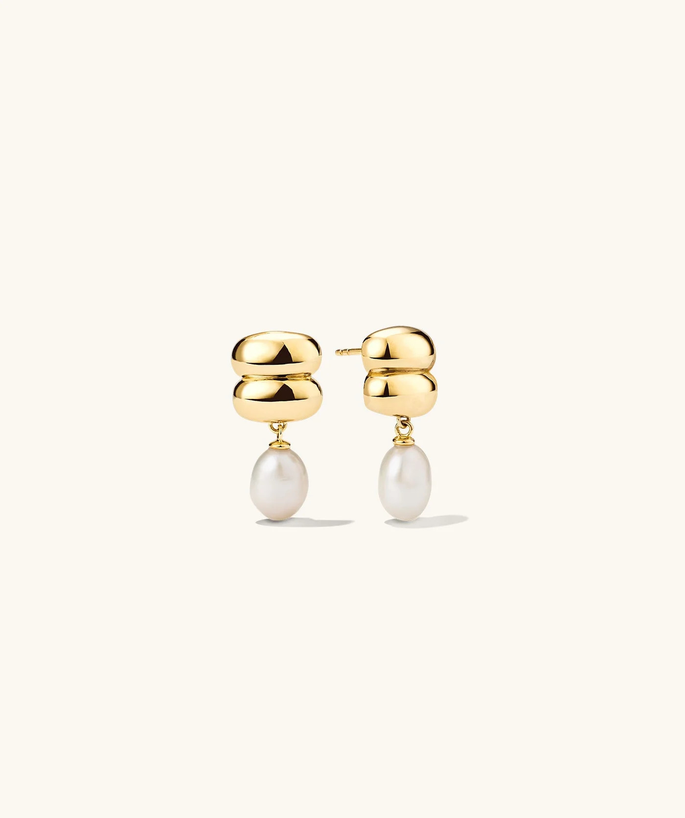 Puffy Charlotte Pearl Drop Earring | Mejuri Fine Crew