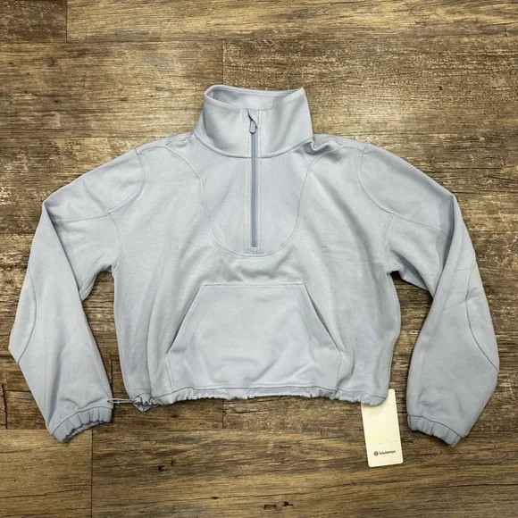 🆕 Lululemon top (2) | Poshmark