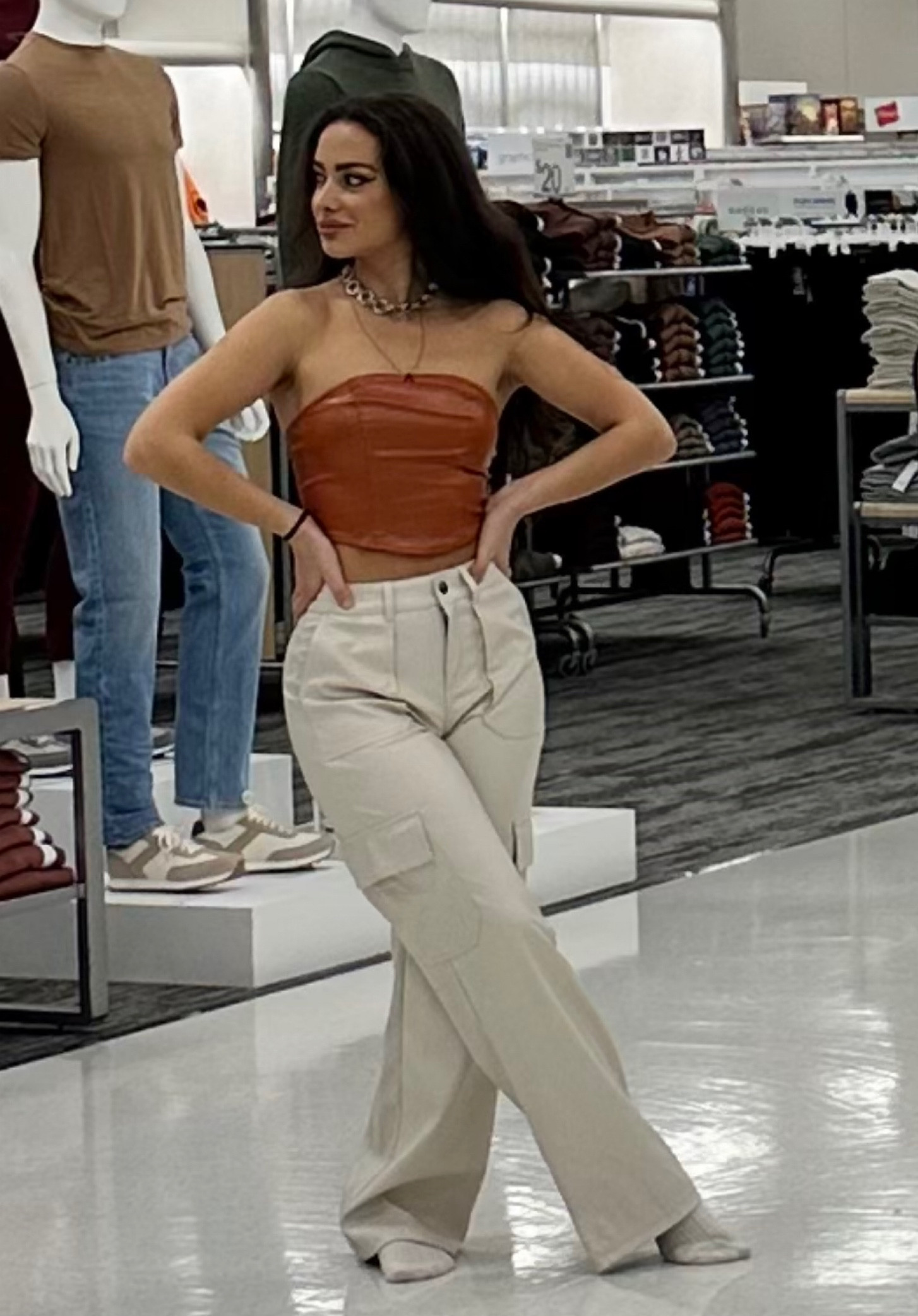 Leather on leather- these pants are SO comfortable 🤍🧡