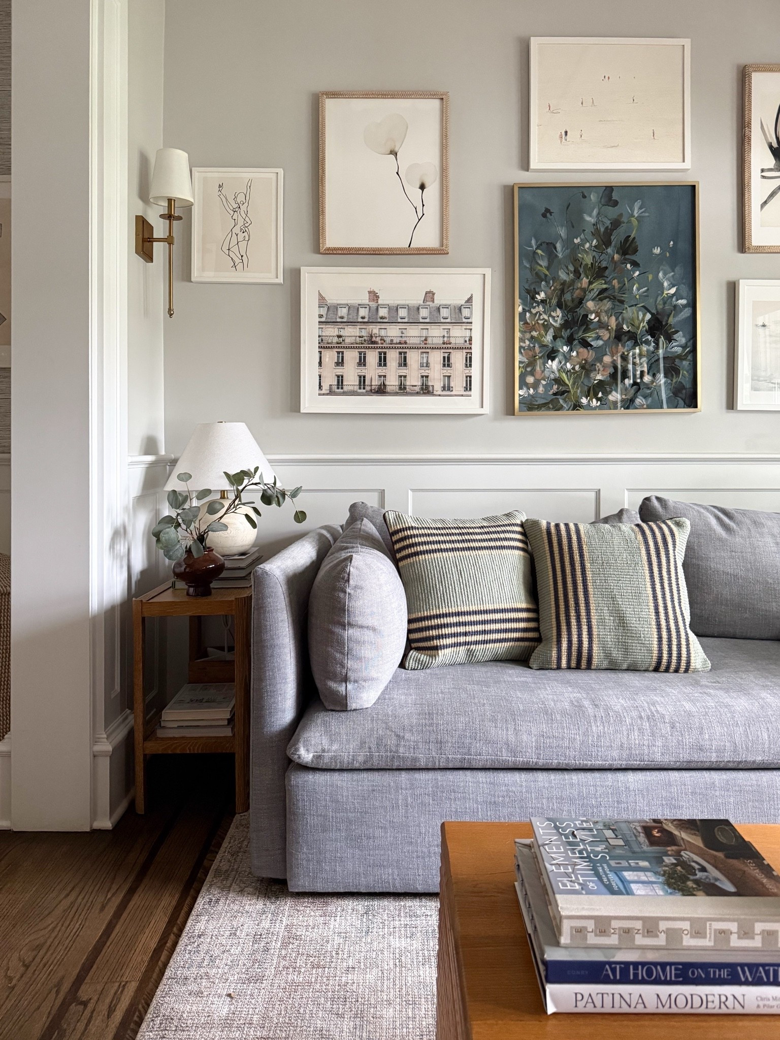 Neutral living room and gallery wall inspo

#LTKHome #LTKSeasonal #LTKdayinmylife