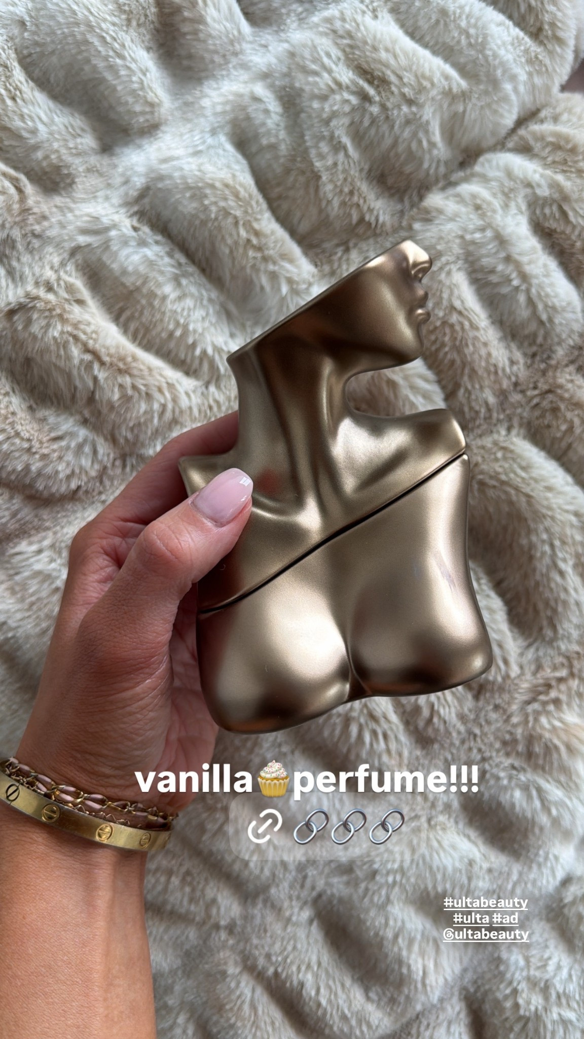 GRWM for work using some of my beauty favorites from Ulta Beauty’s 21 Days of Beauty Event 💄 From March 6–26, you can shop 50% off Daily Beauty Steals on makeup, skincare, and hair products. It’s the perfect time to stock up on favorites or try something new!!!!!! 

Shop Ulta Beauty’s 21 Days of Beauty Event.
#ultabeauty #ulta #ad @ultabeauty