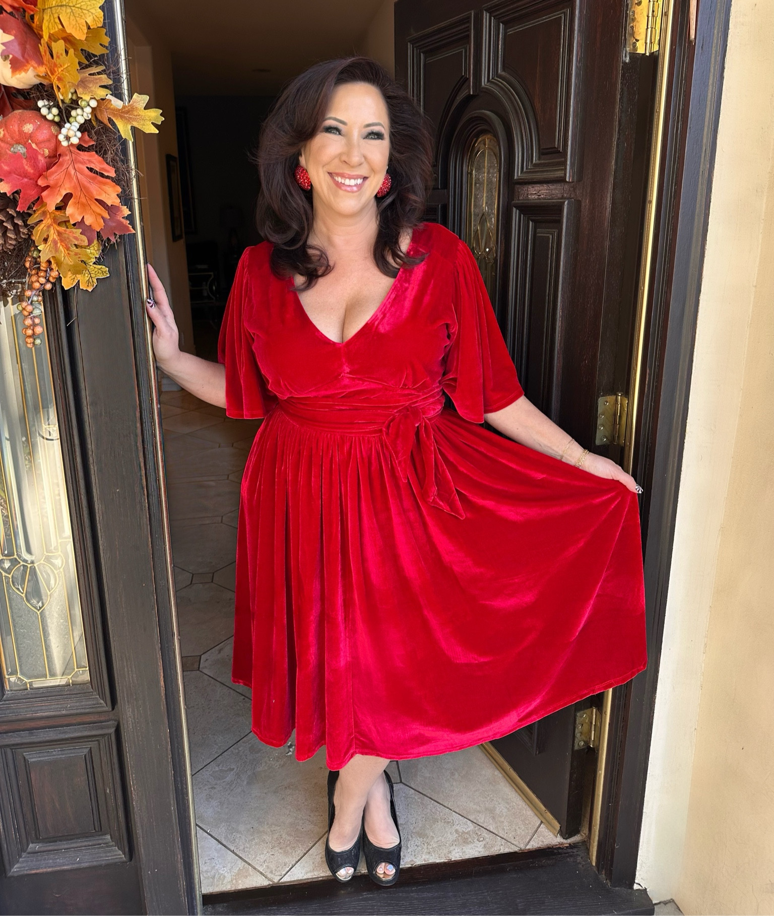 Feeling pin-up girl fab in this flirty & flattering Unique Vintage 1940s Red Velvet Flutter Sleeve Swing Dress 💃

#LTKHoliday #LTKParties #LTKSeasonal