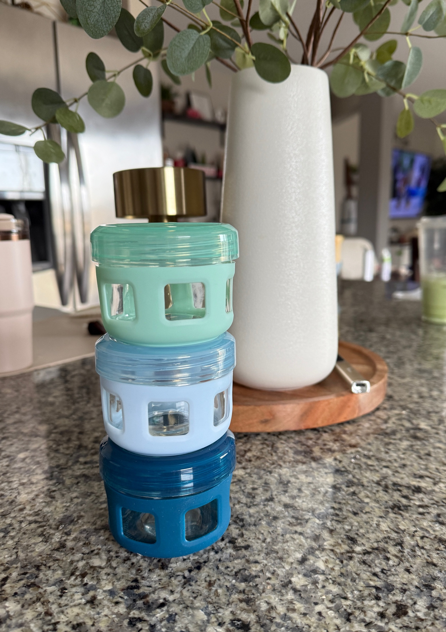 Glass condiment food storage containers. The next in my slow transition completely away from plastic. We’re now at about 95% of all our food storage being glass! Just need to get rid of a few more plastic ones. You’d be shocked how far a good set of 20 or so varying size containers will get you.

As a family of four who doesn’t meal prep much but does have leftovers often it’s the perfect size collection for us. And the quality is WAY better for our family in the long run than plastic. Tagging a few other  pieces we also have and love here.

#LTKFamily #LTKHome #LTKFindsUnder50