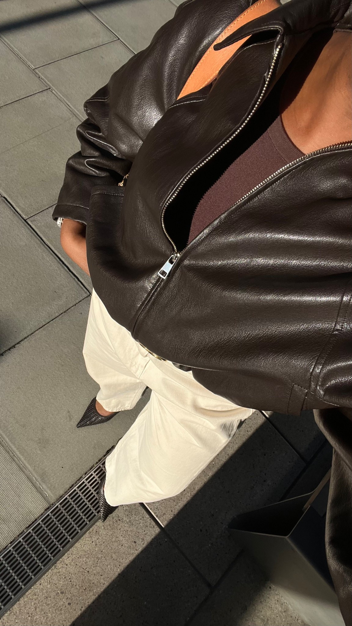 A M.A.C. STUDIO Moment 🖤✨

I spent the afternoon with @maccosmeticsuki putting my ‘Studio Fix Radiance’ match (NW50) to the 9-5pm test! I spent 1 minute in the hotseat answering as many trivia questions as I could about MAC and then shook some espresso martini’s on the treadmill… and yessss the face was STILL FLAWLESS… and isss STILL SITTING as I type this!! 😍💕

The Studio radiance formula - which I've shown you before - gives me velvet vibes. It's super blurred, but catches a gorgeous glow in the light 😍😍
It pairs perfectly with the Studio Fix Powder and the self-setting Radiance Concealer.

Thank you soo much for having me MAC team!! #IONLYWEARMAC 

Shop my Outfit via @shopmy 🔗 in bio
https://shopmy.us/collections/2445960

@maccosmetics @seen_group #maccosmeticsuk #studiofixpowder #studiofixradiance #beautycreator #nofilterjustglow #makeupforblackwomen @reserved @zara @marksandspencerstyle @marksandspencer @hm @fendi

#LTKmidsize #LTKFashionMonth #LTKstyletip