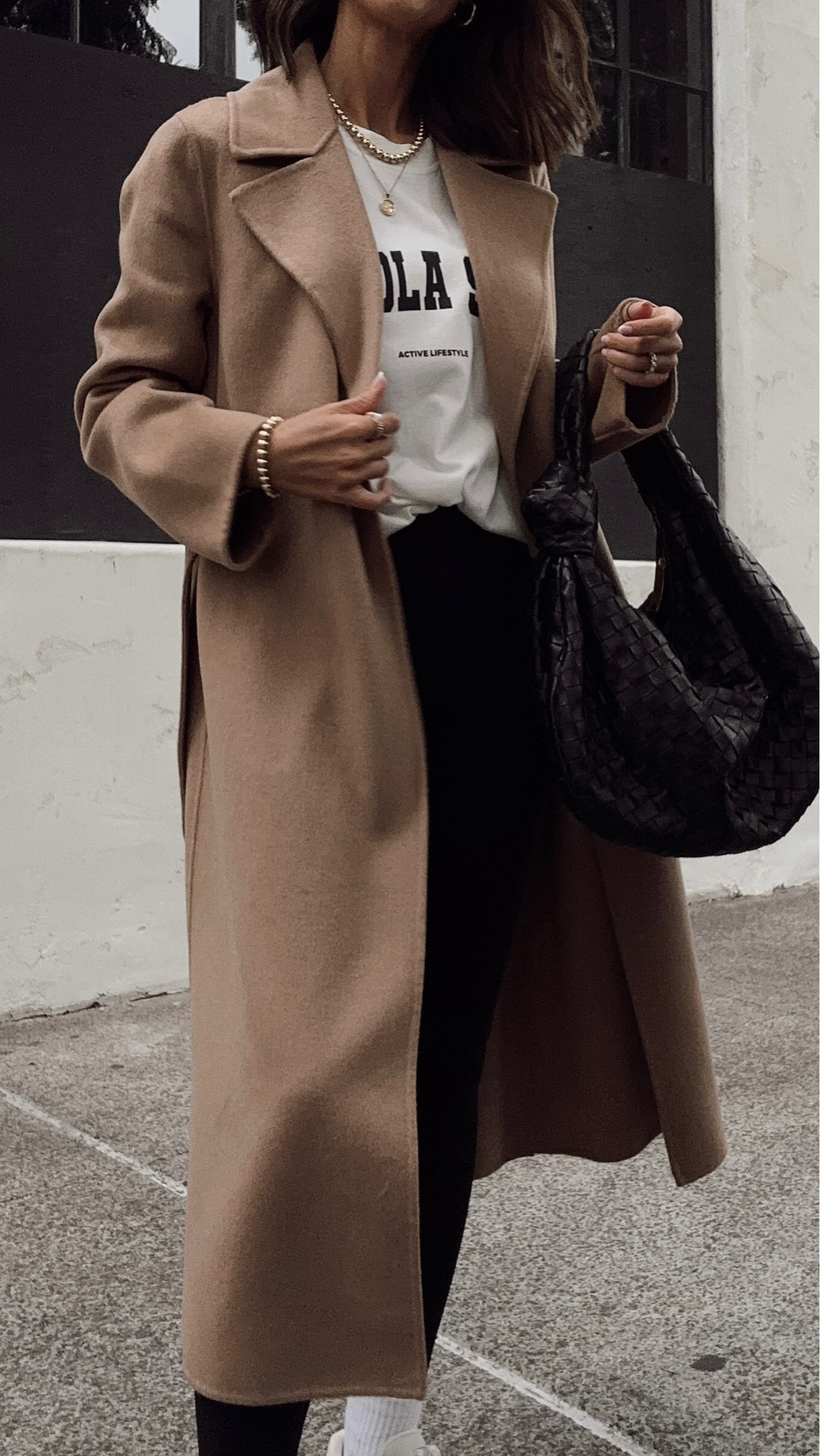 I am so impressed with this beautiful coat! I’m just shy of 5-7” wearing the size small! Perfect closet staple for fall 🍂 #stylinbyaylin #aylin

#LTKStyleTip #LTKSeasonal #LTKFindsUnder100