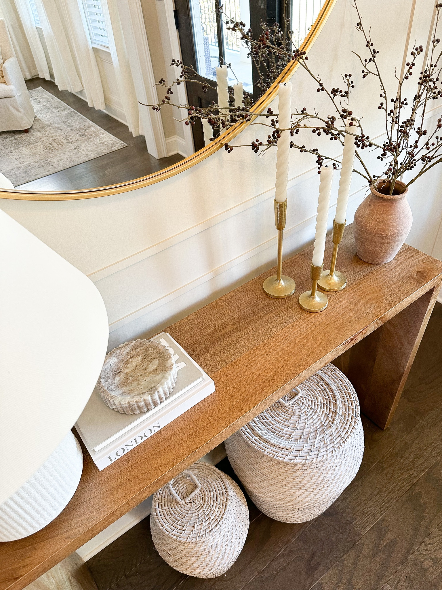 Entry table styling ✨ 

#LTKsalealert #LTKstyletip #LTKhome