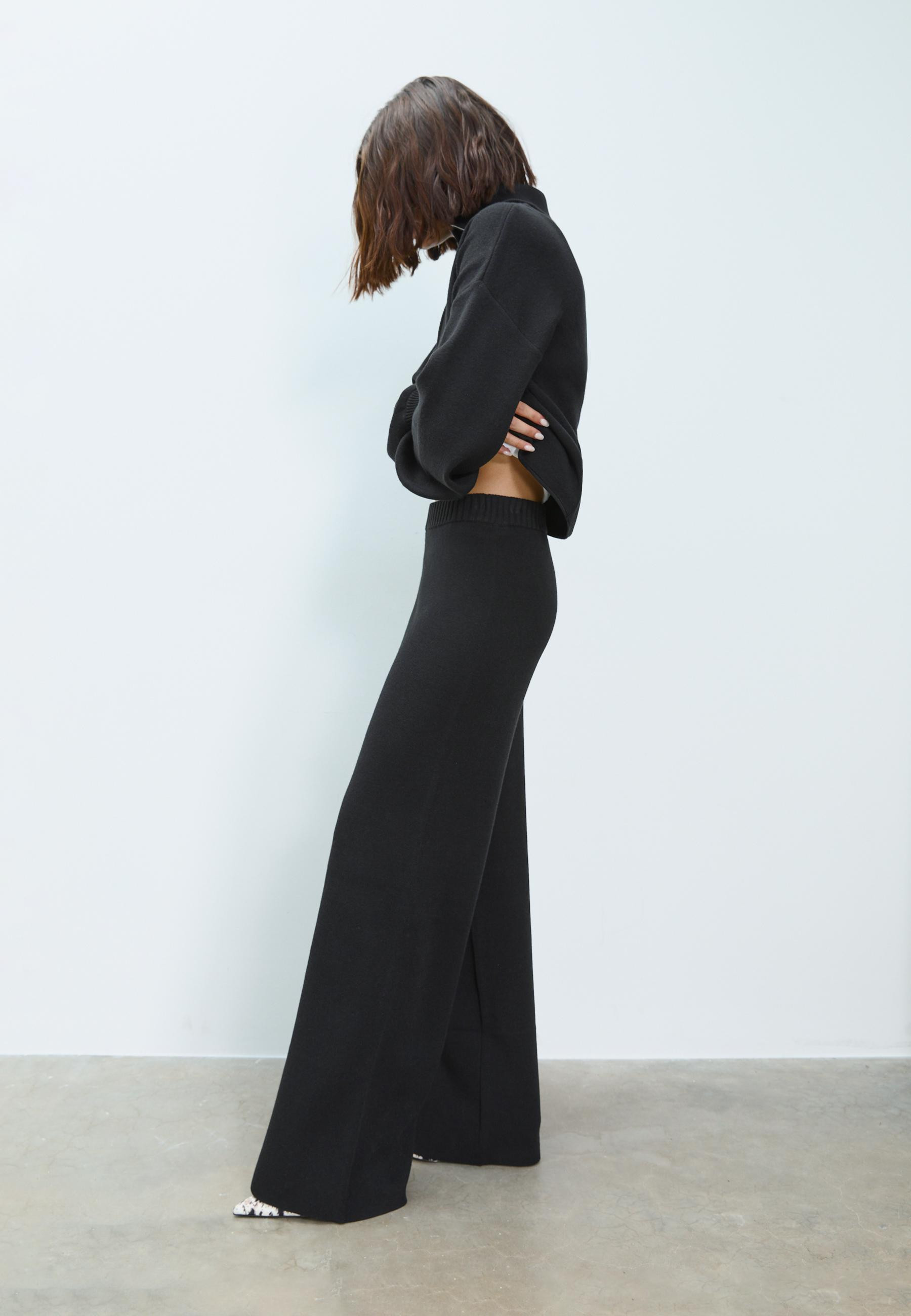 Knit wide-leg trousers | Stradivarius (UK)
