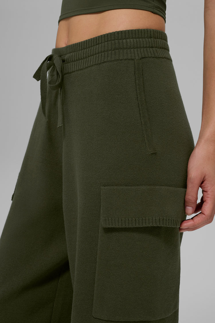 Scholar Knit High-Waist Cargo Pant - Green Olive | Alo Yoga (US)