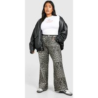Womens Plus Leopard Straight Leg Jean - Multi - 24 | boohoo (US & Canada)