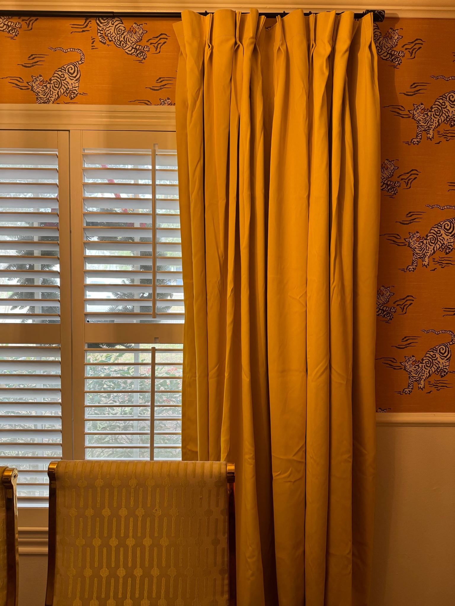 Drapery Panels don’t have to break the bank! These are freshly hung out of the box, scored from Amazon under $100!

They need a good steam to sit straight. But, we’re rounded up some of our fav panels, both solids and patterns including this collection which comes in a great range of colors!

#LTKhome #LTKfindsunder100