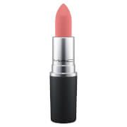 Rouge à Lèvres Powder Kiss MAC 3 g (différentes teintes disponibles) - Scattered Petals | Look Fantastic (FR)