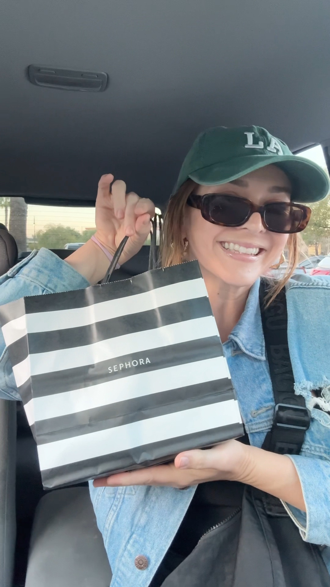 Come with me to Sephora to restock my must have’s! 

Makeup, Clean Makeup, Sephora Haul, Clean Beauty, Mom makeup, Patrick Ta Beauty, Anastasia Beverly Hills, Merit Beauty, Charlotte Tilbury, NARS, Dieux Skin 

#LTKFestival #LTKBeauty #LTKTravel