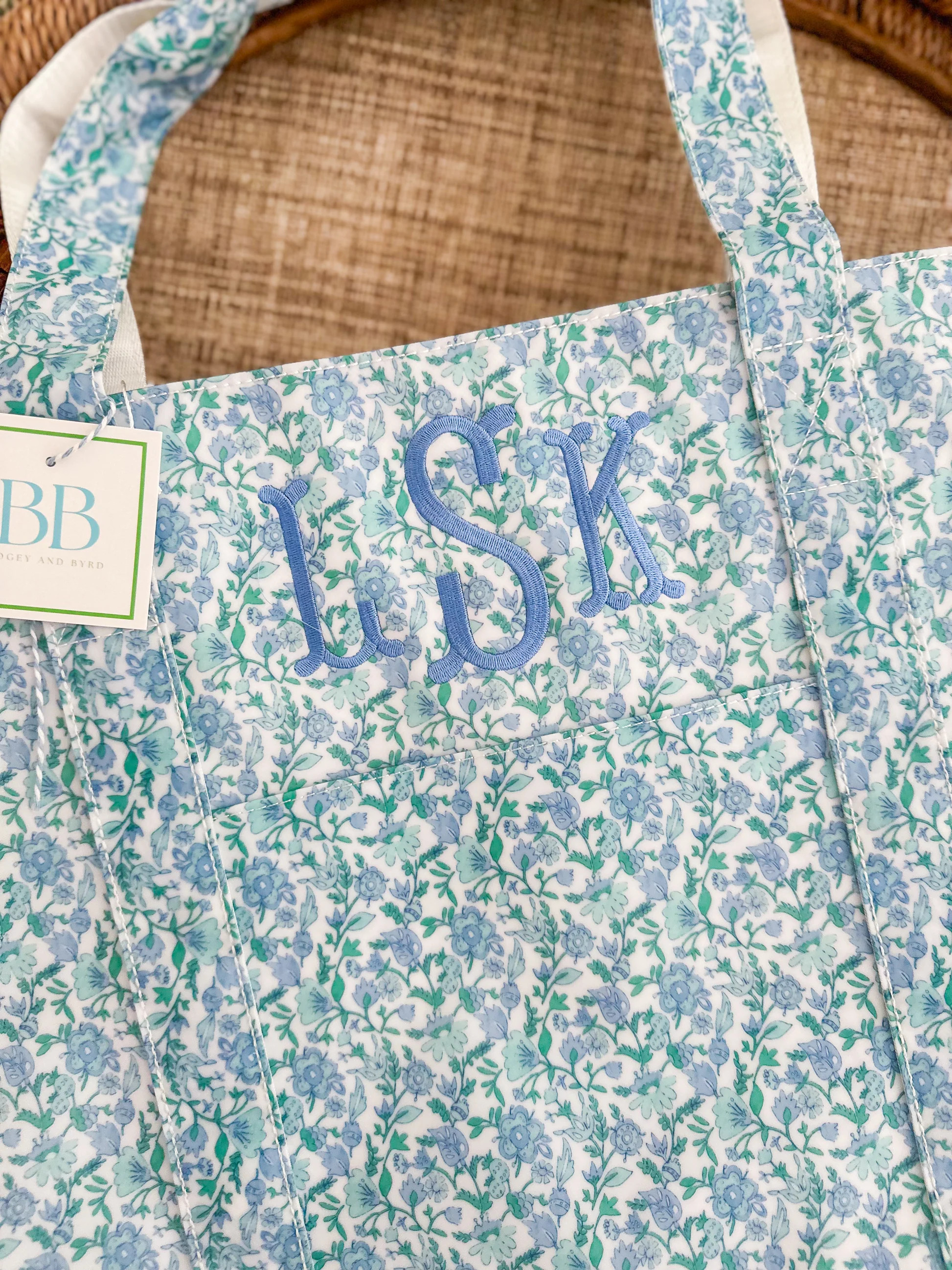 TRVL Jumbo X-Large Tote | Bogey and Byrd