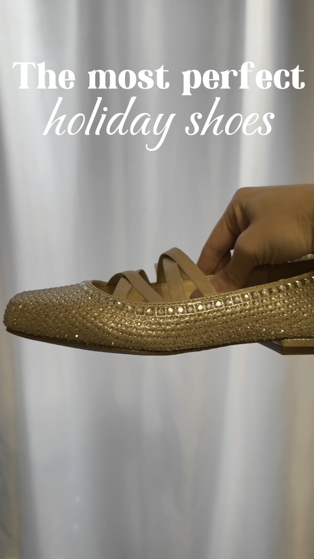 Holiday shoes, rhinestone ballet flats, ballet flats women, fall shoe, Christmas, holiday outfit inspo 

#LTKHoliday #LTKShoeCrush #LTKStyleTip