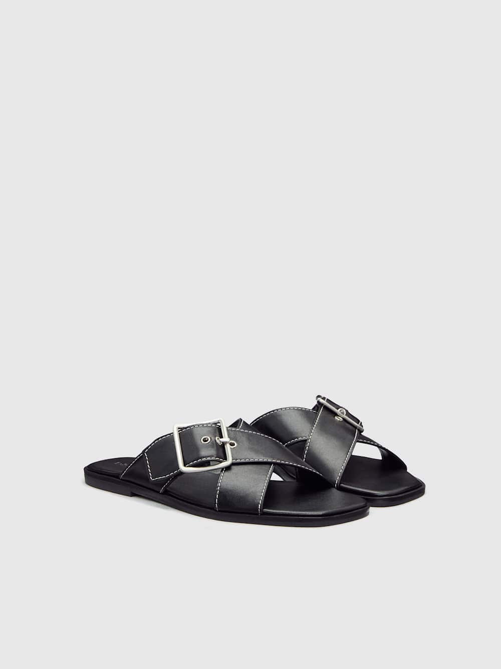 Etta Flat Sandal | Reformation (Global)
