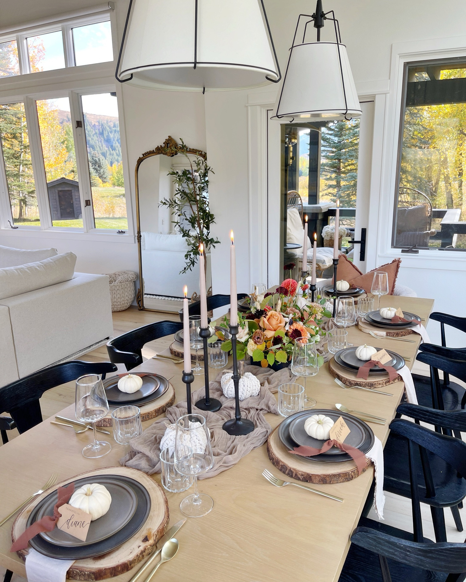 HOME \ fall dinner party setup 🍂🤎

Place setting
Walmart
Amazon decor
Thanksgiving table 

#LTKSeasonal #LTKParties #LTKHome