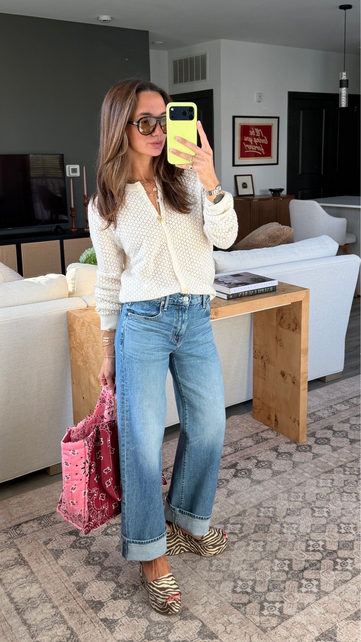 Small sweater 25 petite jeans! Sunnies = Tom Ford quincy