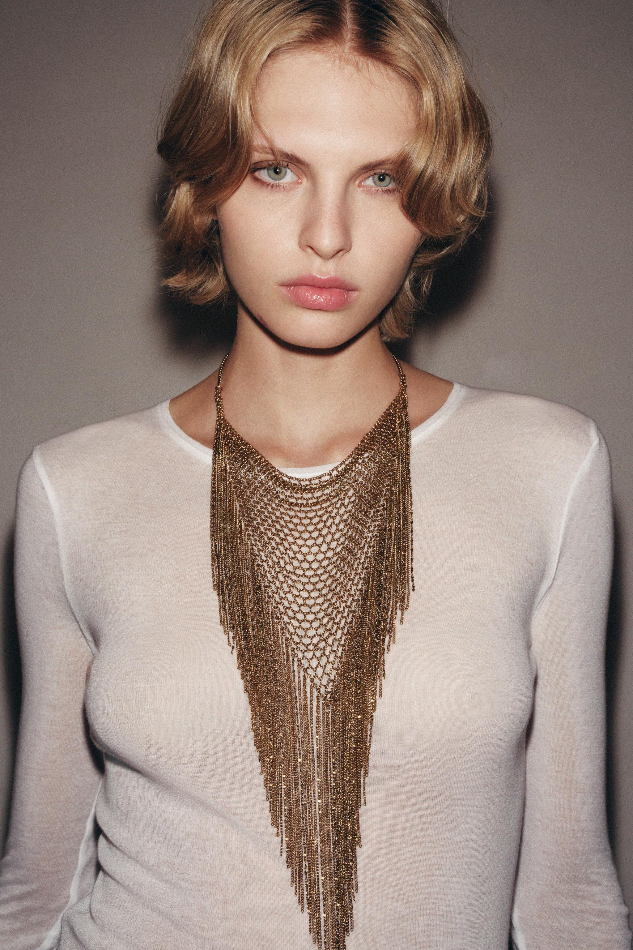 FRINGED BIB NECKLACE | Zara US