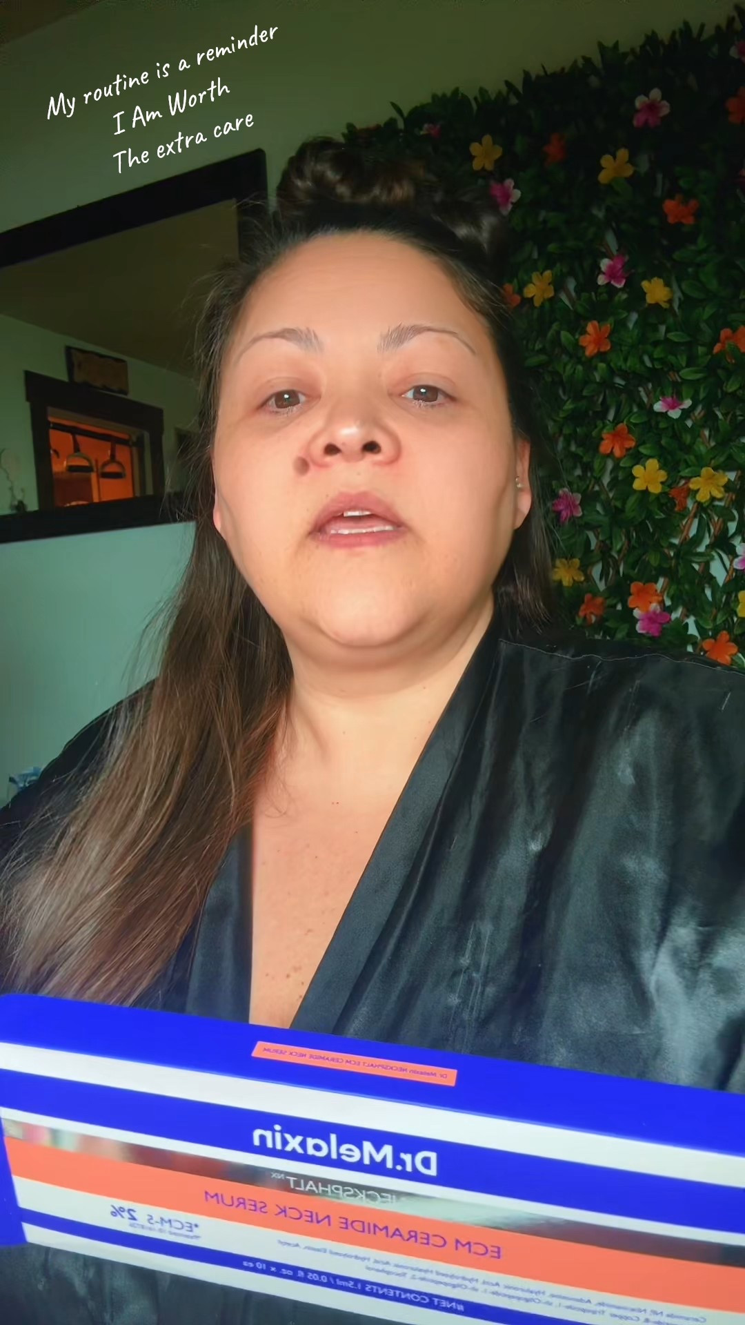 
“Quick reminder, Doll… don’t stop at your face.
I’m taking care of my neck too, because I deserve to glow everywhere.
I release tension, I soften my stress, and I choose gentle care.
My skin is nourished, protected, and becoming smoother every day.
I’m aging beautifully… and I’m elevating with confidence.
“Make-up your inner DOLL”💋XO

#LTKOver40 #LTKselfcare #LTKBeauty