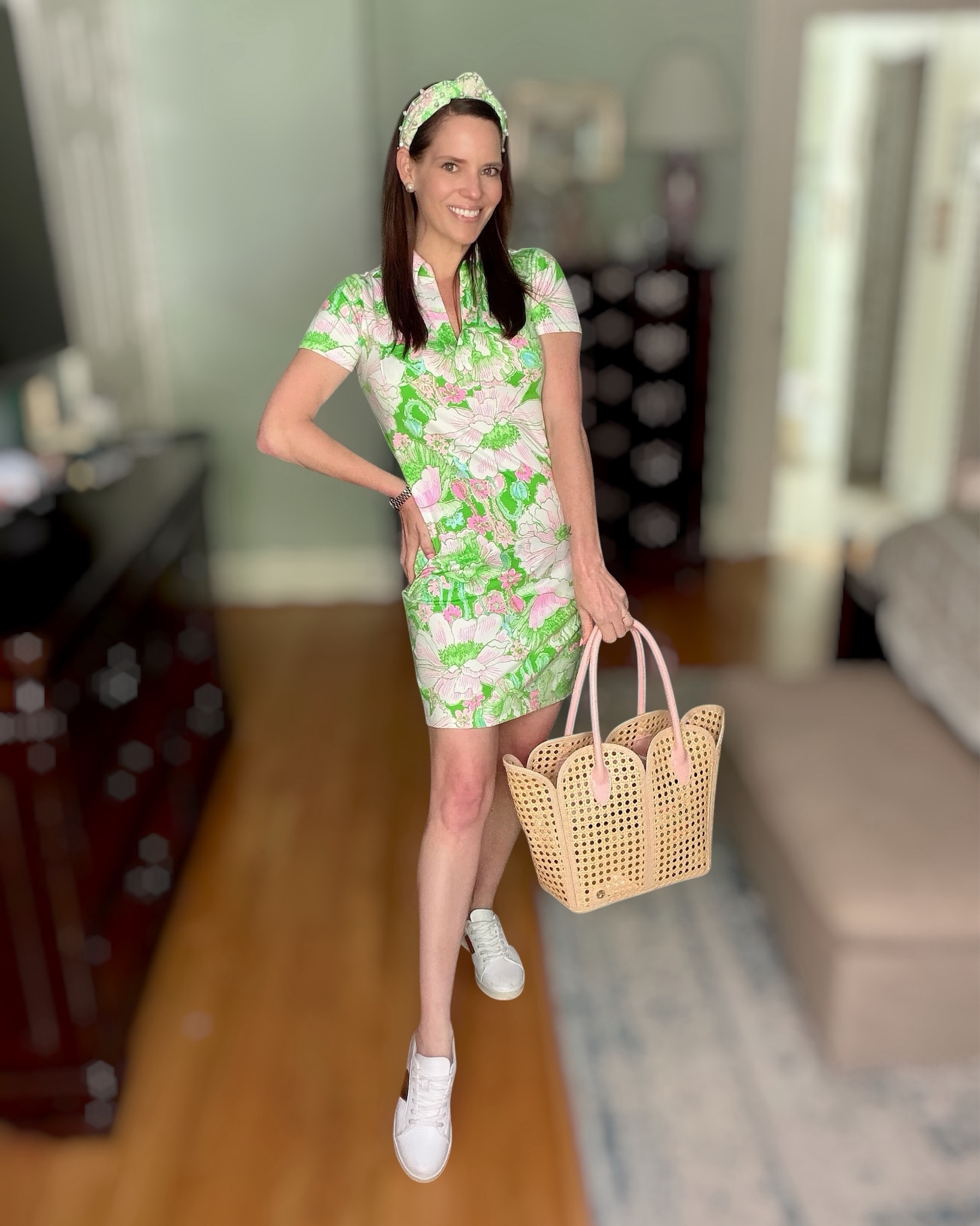 Lilly Pulitzer Dune Dress 💚🌸 Effortless Spring Athleisure Look


The easiest throw-on-and-go dress for spring & summer 💚🌸 This Lilly Pulitzer UPF 50+ Dune Dress is lightweight, stretchy, and SO comfortable—perfect for running errands, travel days, or casual outings. I love the flattering straight fit and how breathable the fabric feels in warmer weather ☀️

Styled it with classic white sneakers for an easy everyday look and added a woven tote + matching headband for that preppy, polished touch 🤍👜 This is one of those pieces you’ll reach for on repeat!

Sizing: wearing XS, fits true to size with a comfy, slightly relaxed fit.

spring outfit, lilly pulitzer dress, casual preppy style, everyday dress outfit, tennis dress style, athleisure dress, florida style, resort wear, comfortable summer outfit, mom style outfit

#LTKmomlife #LTKActive #LTKOver40