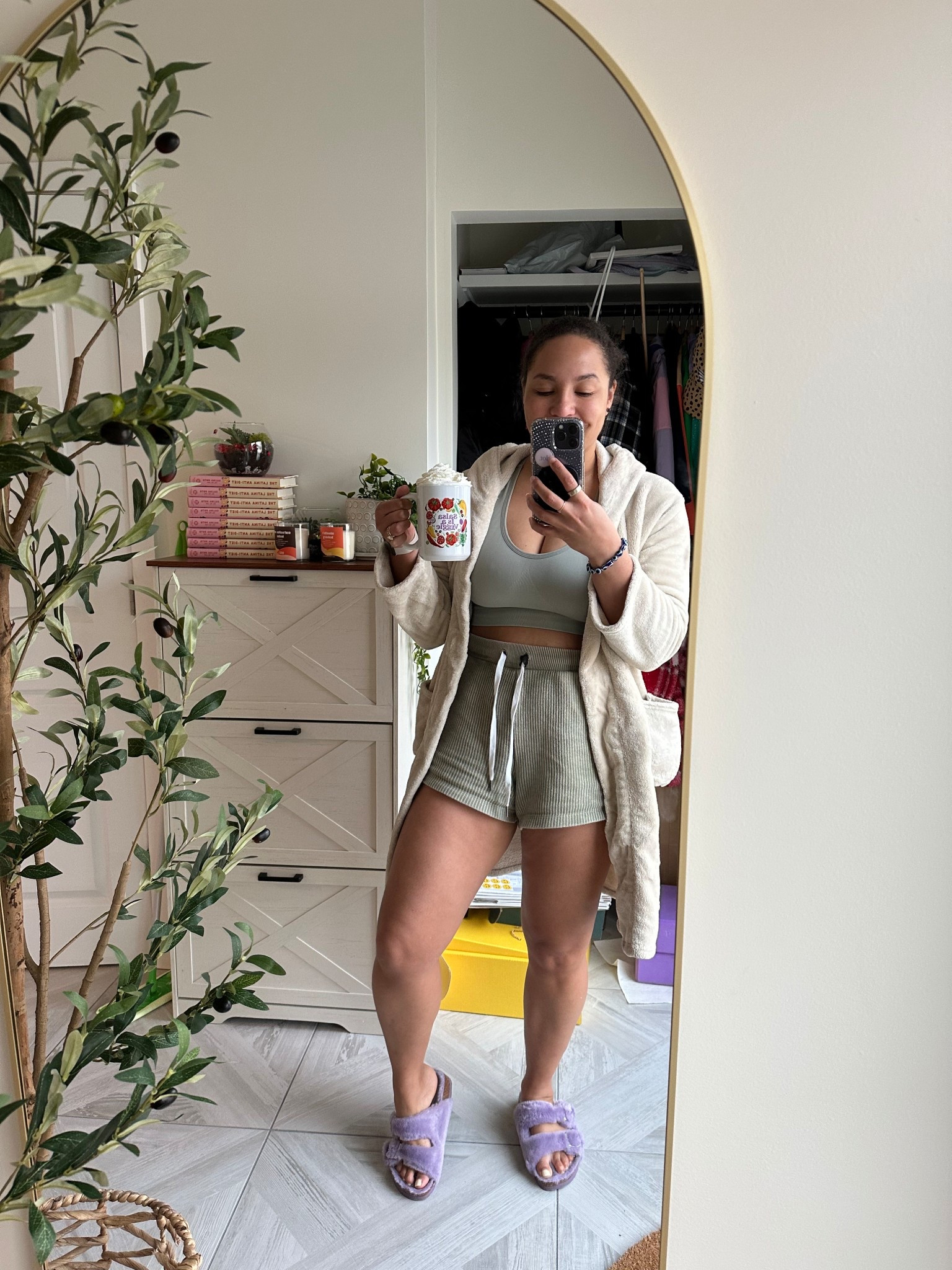 ✅ morning stretch
✅ morning cafecito