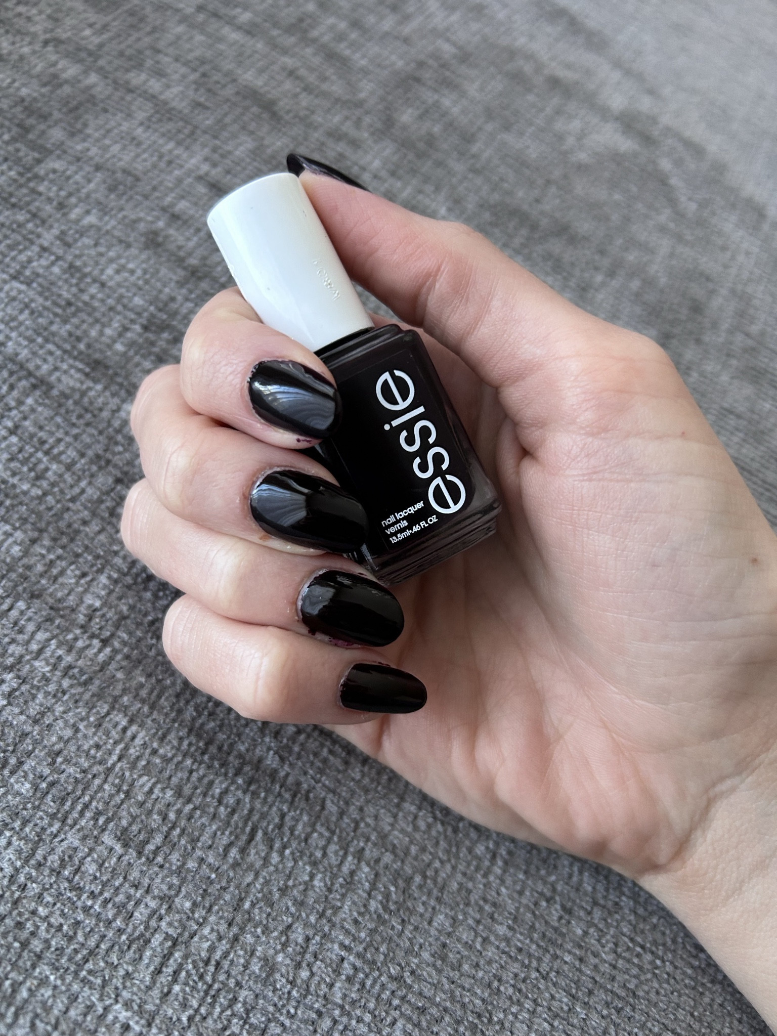 Valentine’s Day Nails: dark color edition 

#LTKbeauty #LTKSeasonal #LTKMostLoved