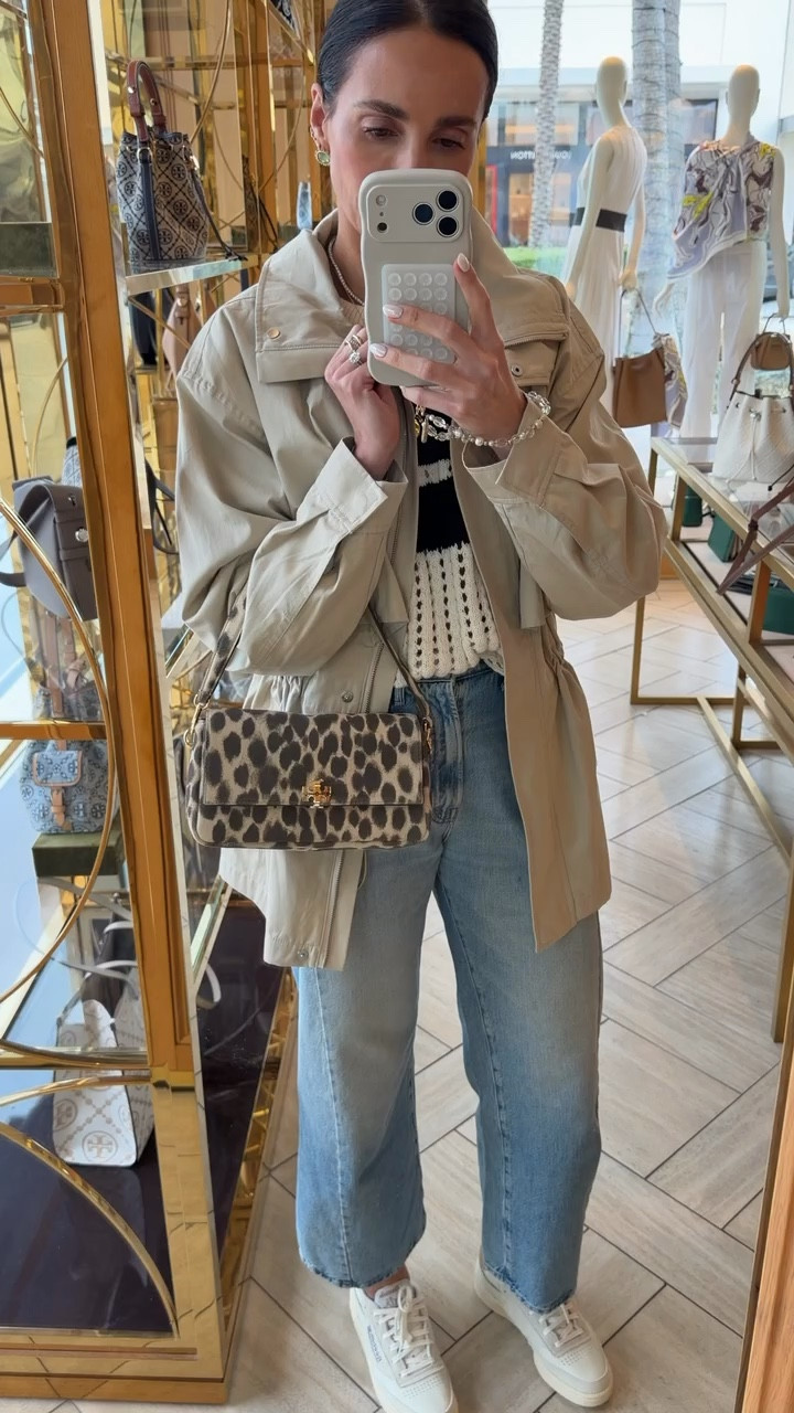 Tory Burch leopard print bag, spring bags, shoulder bag, designer bag, anna monteiro, annabrstyle

#LTKootd #LTKOver40