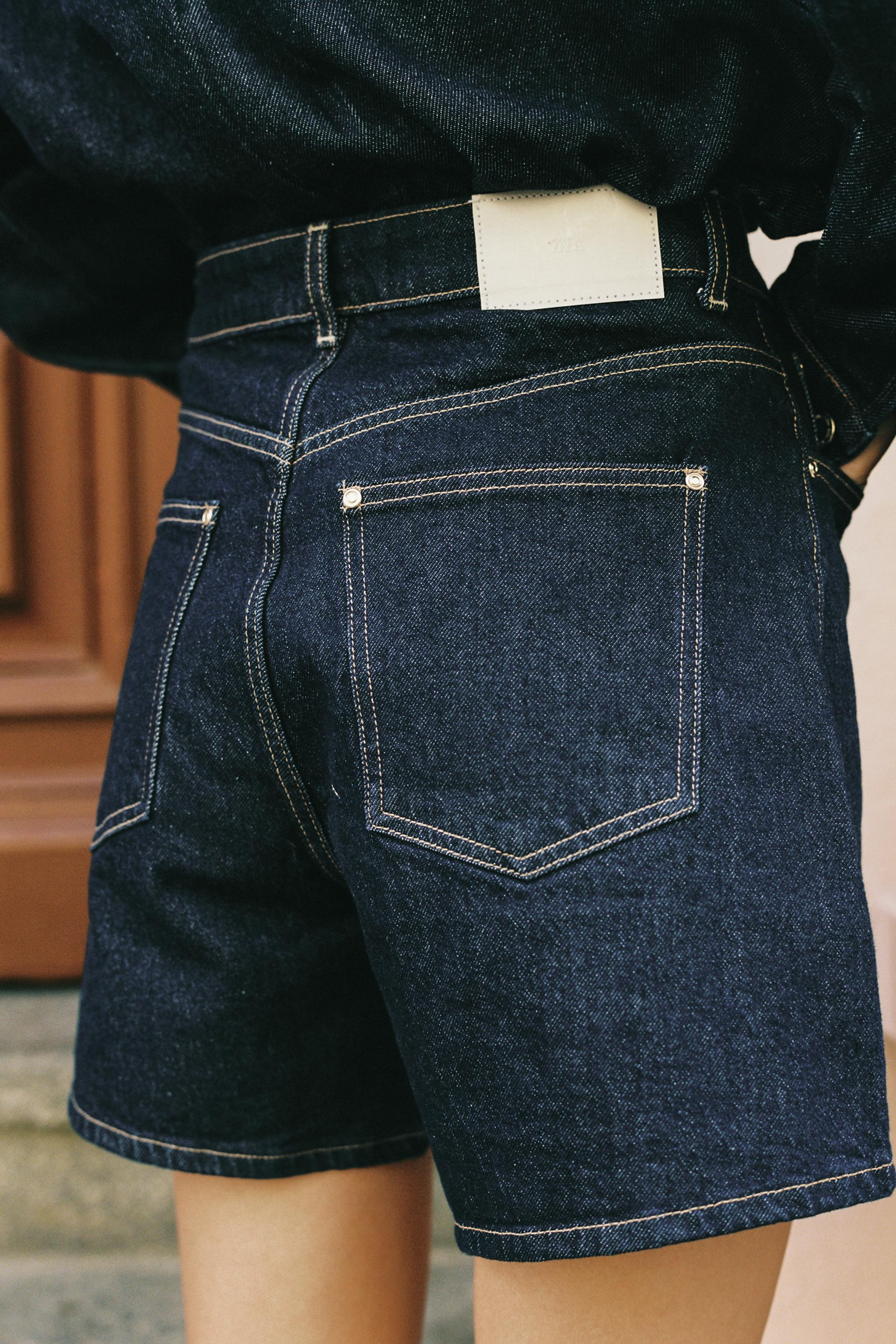 SHORTS Z1975 MOM FIT MIT HOHEM BUND | Zara DE