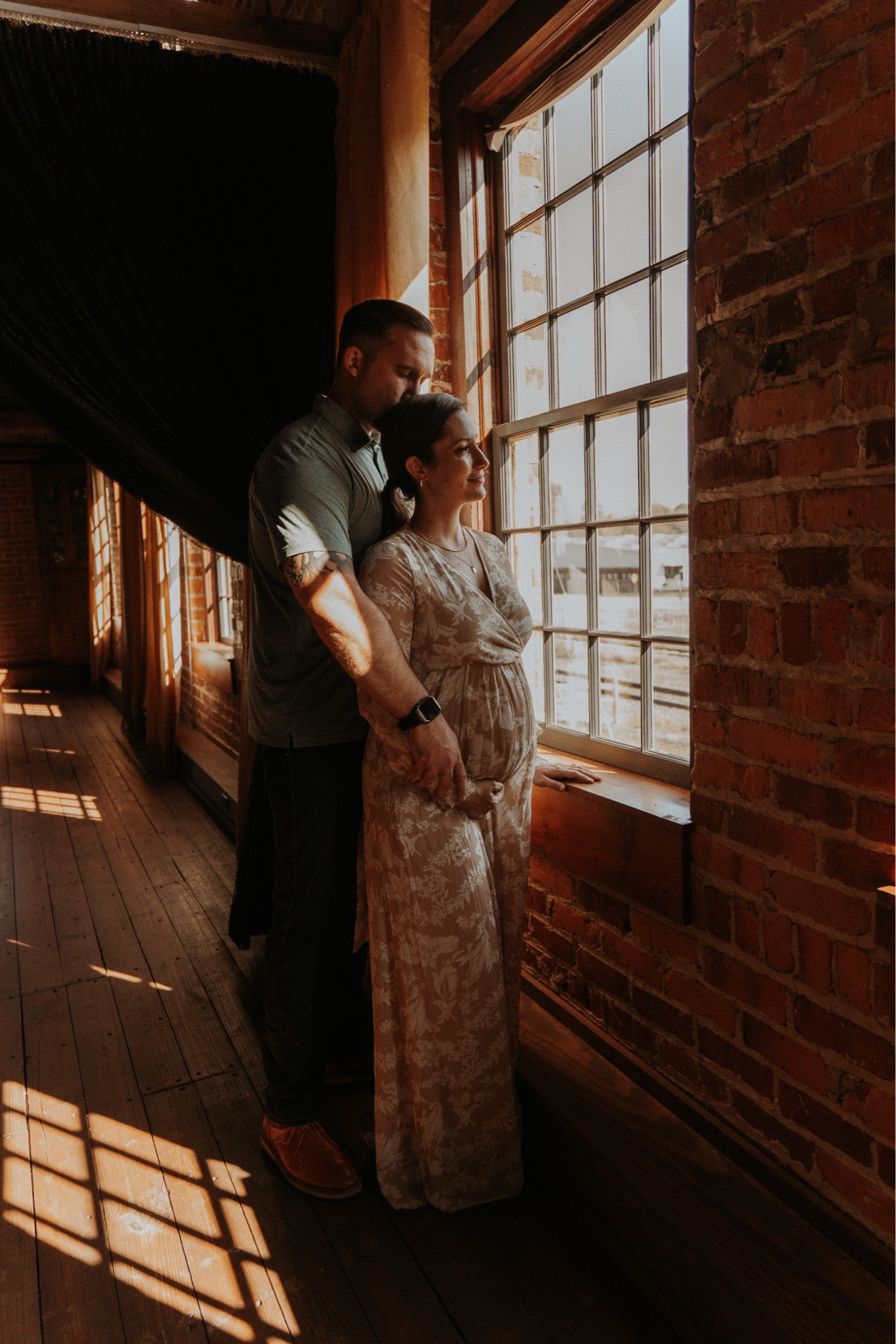 Chiffon neutral floral maxi dress! Bump friendly and non-bump friendly!

Maternity | Fall | Spring

#LTKBump