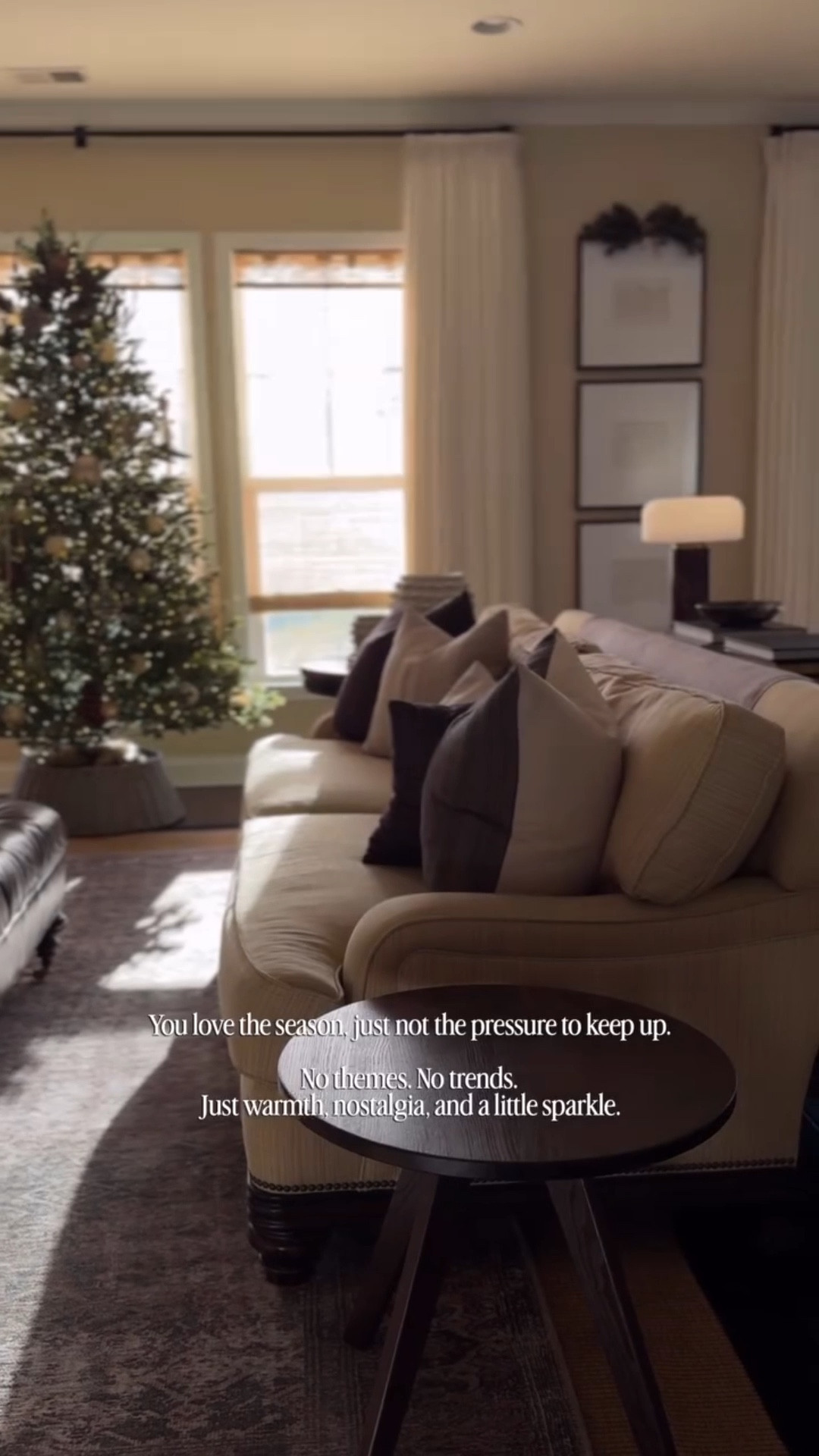 My Christmas isn’t trending, it’s timeless.
I’m drawn to pieces that feel familiar, colors that last, and moments that matter more than the latest look.
Because cozy, collected, and calm never go out of style.

I’m glad you’re here.
Follow @jo.be.inspired 🤎

#timelesschristmas #classicandcozy #attainablestyle #earthytonehome #holidayathome #collectedhome #intentionaldecor #everydayretreat #cozyholidayhome #peacefulseason