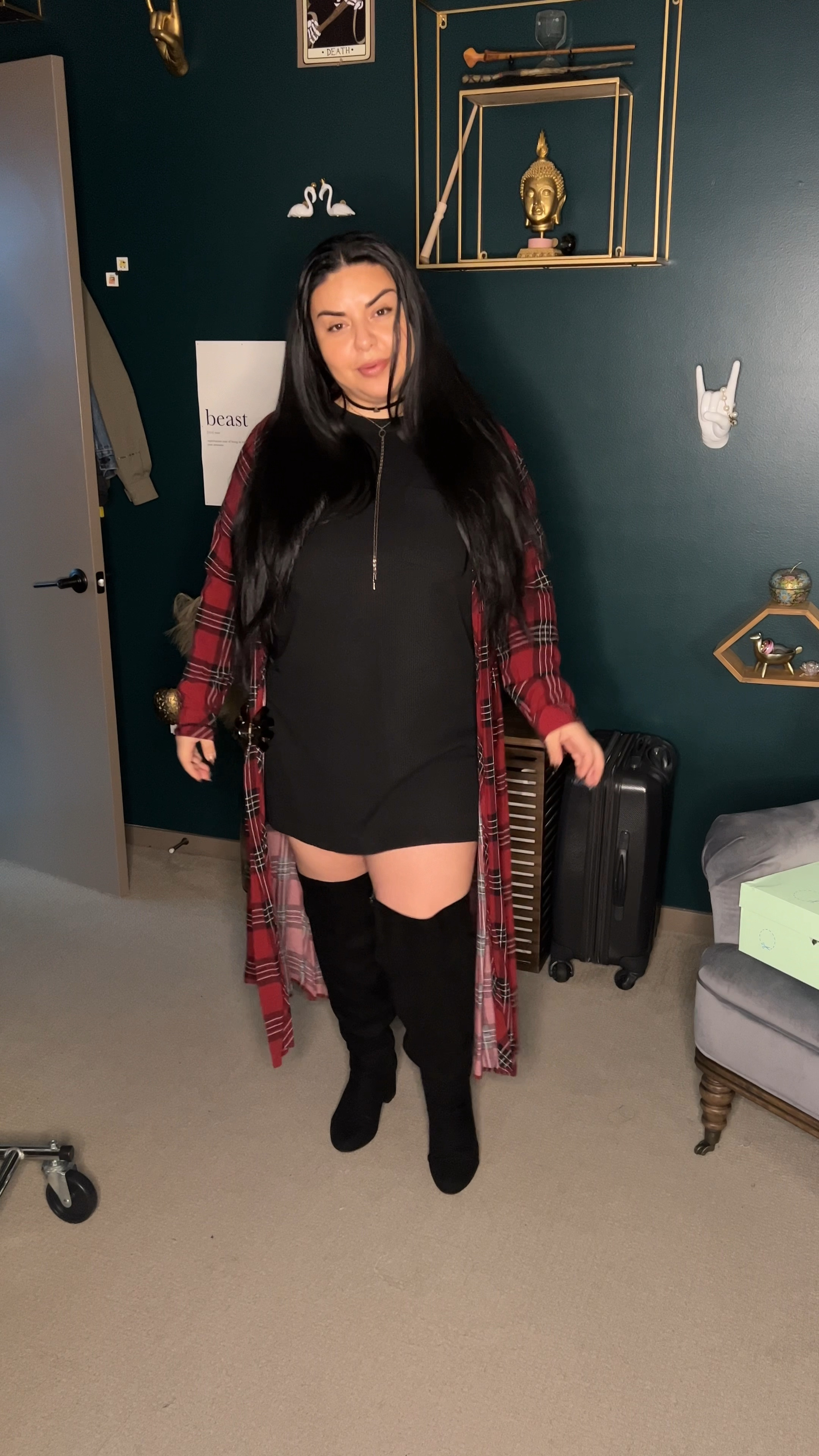 Get ready with me to go on my last solo date of the year 🥰 

Fit posted to ltk 
Shorts: @lululemon 
Dress: @madewell 
Duster & Shoes: @Torrid 
Perfimes: #giorgioarmani @Jo Malone London 

#date #datenight #outfitinspo #grwm #gettingready #fashion #inspiration #ootd #fypシ #fyp #outfit #winteroutfit 

#LTKstyletip #LTKcurves #LTKfit