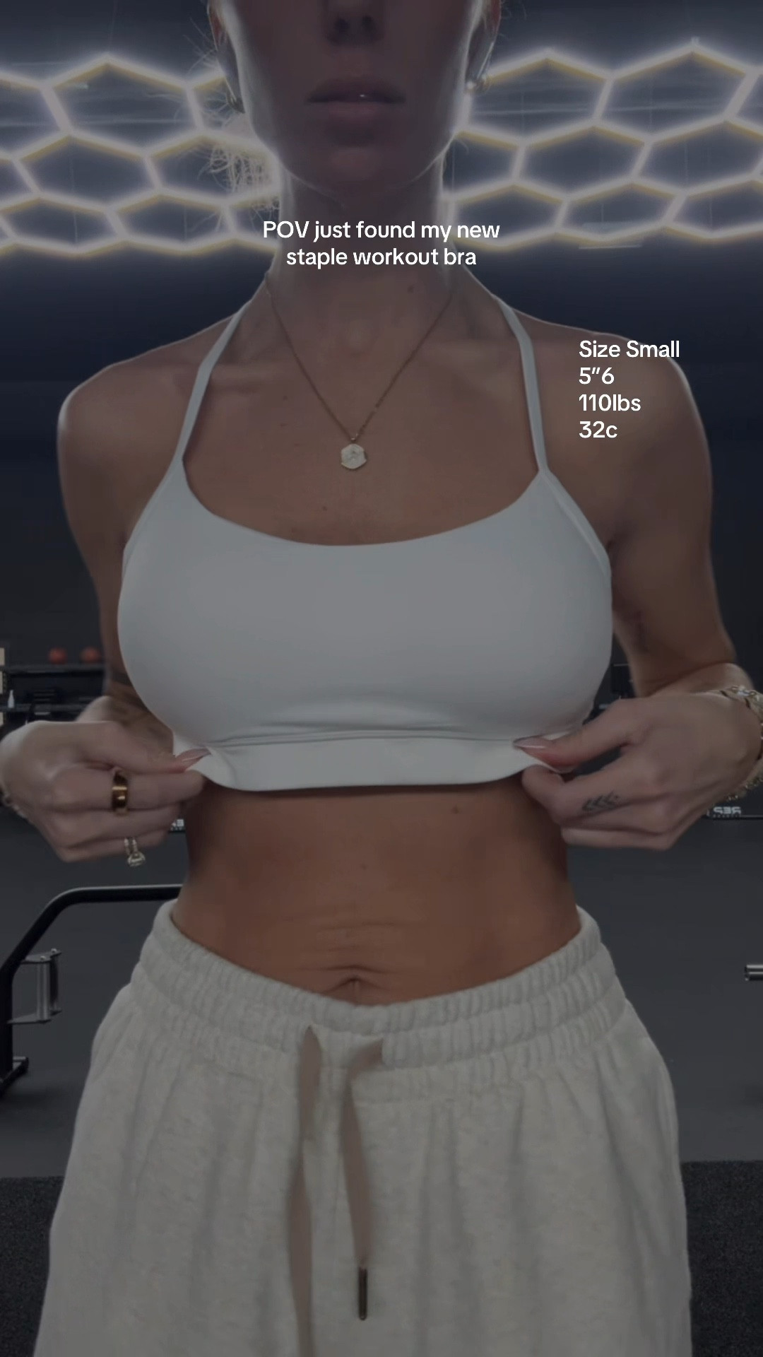 I love that this one doesn’t squeeze the life outta my rib cage😵‍💫 removable cups, stretchy, and superrrr affordable 💵 

#LTKfitnessgoals #LTKActive #LTKootd