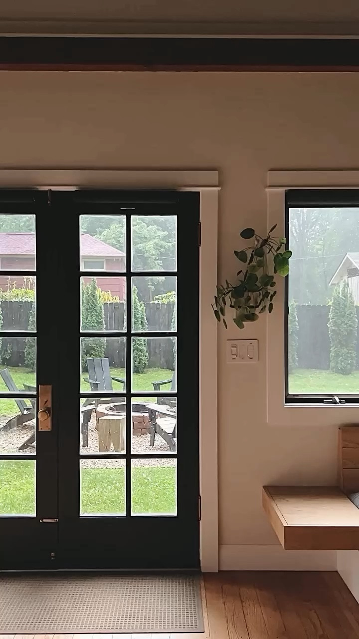 Where Tree House meets Red House.🤝 A peek at our Tree House backyard fire pit area

#LTKHome #LTKVideo