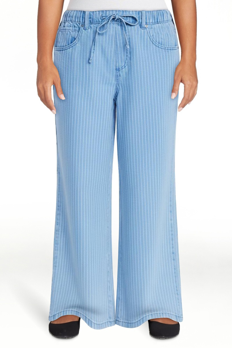 Free Assembly Women's and Women's Plus Striped Wide Leg Relaxed Jeans with Elastic Waist, Sizes X... | Walmart (US)