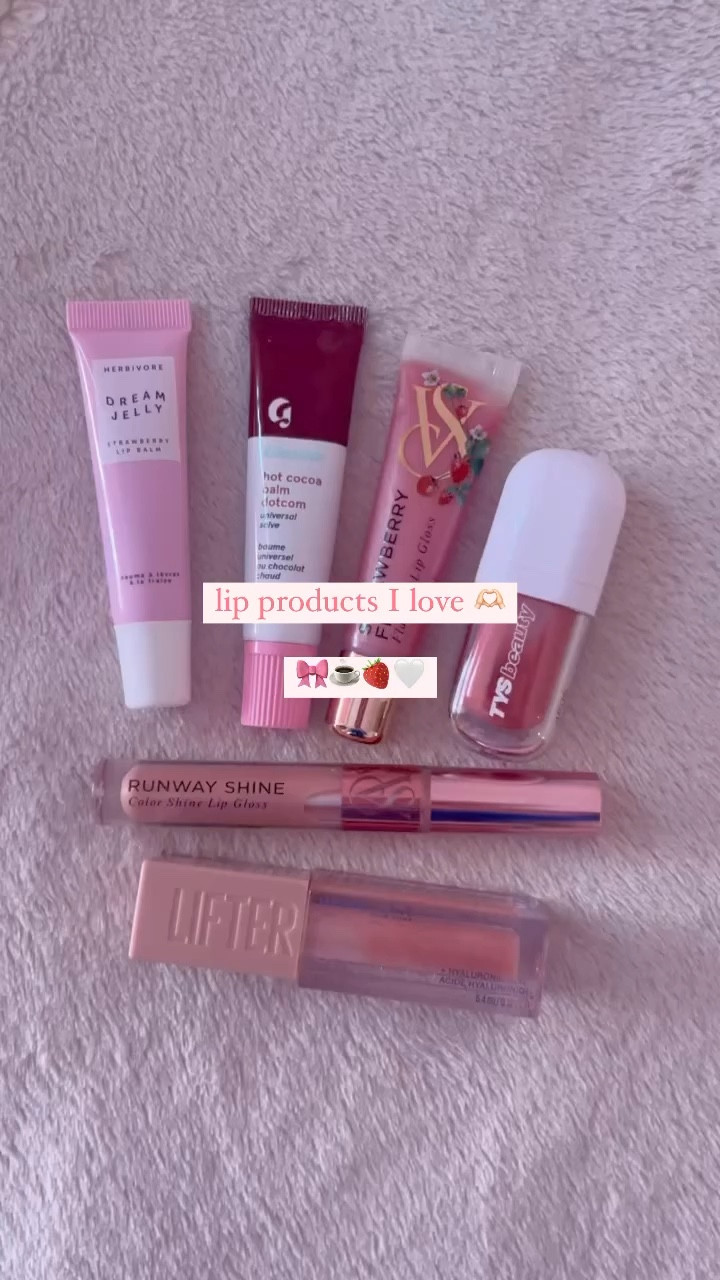 my favorite lip products 🫶🏻🎀☕️🍓🤍

all of these are some of my favorite lip products! they aren't sticky, they smell/taste good and they give such a beautiful color - all of these are either light pink or a darker, more maroon color, especially the hot cocoa balm ☺️

@herbivorebotanicals dream jelly *gifted 🎀* - available at sephora

@glossier hot cocoa - not available anymore 

@vsbeauty strawberry fizz lip gloss - available in stores or online at vs
—— runway shine lip gloss - not available anymore

@tysbeauty.co lip gloss - available on TYS beauty website 

@maybelline lifter gloss - available at Ulta, target, or Walmart 

I hope you're all having a happy Sunday and are excited for Christmas soon 🥹