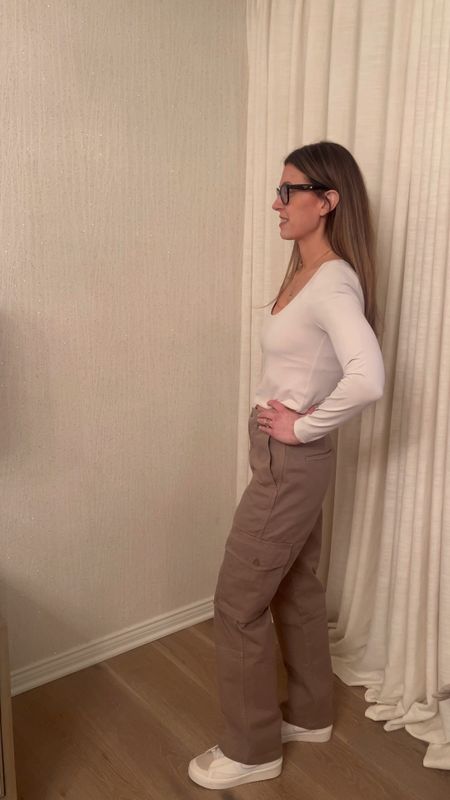 ARITZIA | Outfit of the Day

Pairing these neutral cargo pants with my favorite contour tops. So comfortable and flattering  

Neutral style. Neutral decor. Body con. Cargo pants.  Casual outfit  

#LTKVideo #LTKSeasonal #LTKstyletip