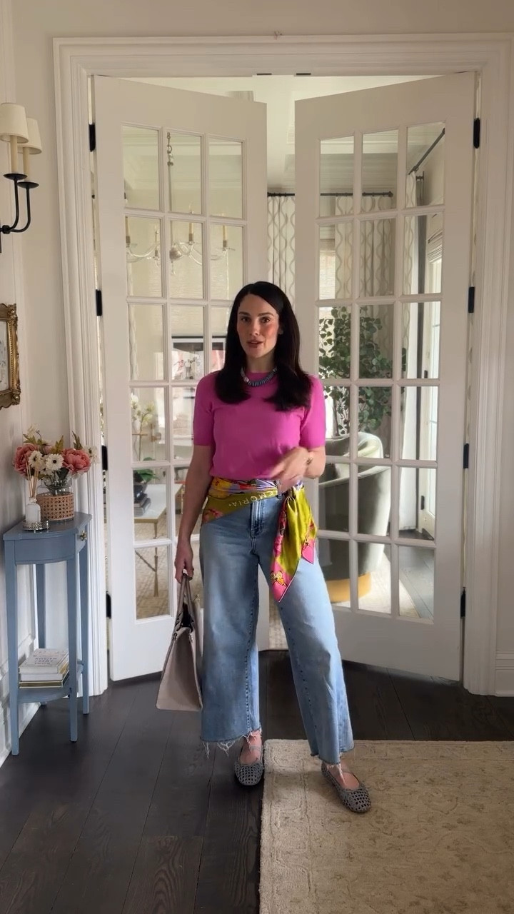 Spring is a state of mind 🌼🌷

#springstyle #scarftrend #springtrends #preppyfashion #eclecticstyle