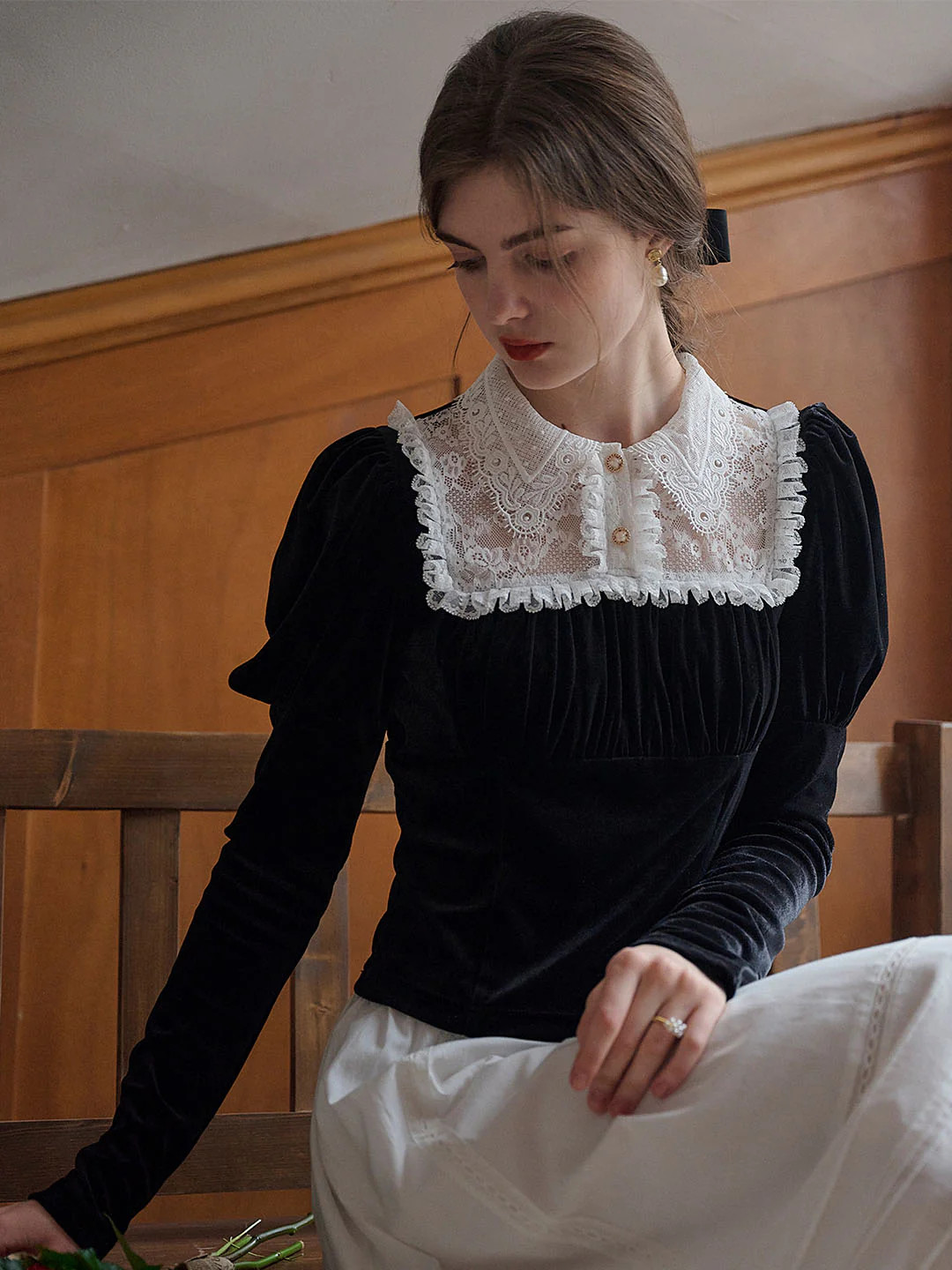 Magnolia Doll Collar Lace Paneled Puff Sleeve Velvet Blouse | SimpleRetro