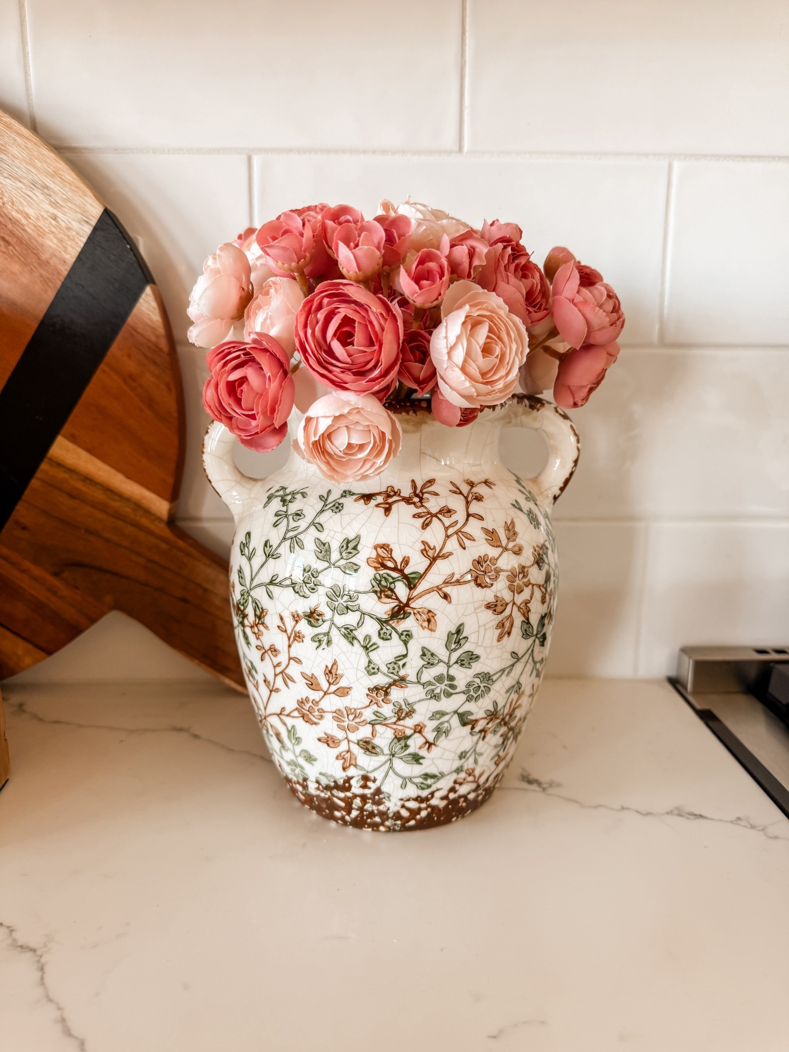 Vintage inspired vase from Amazon! Faux flowers are from Amazon also. Perfect spring arrangement. 

Sarah Joy, Amazon home, home decor 

#LTKSaleAlert #LTKValentine #LTKHome