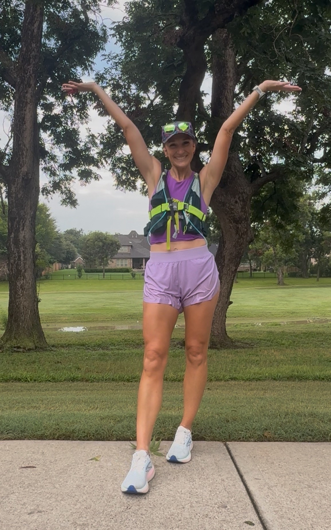 Long and super sweaty run approved.

Running light vest | hydration vest | running dolphin shorts | purple long line sports bra | cushioned long distance Brooks running shoes