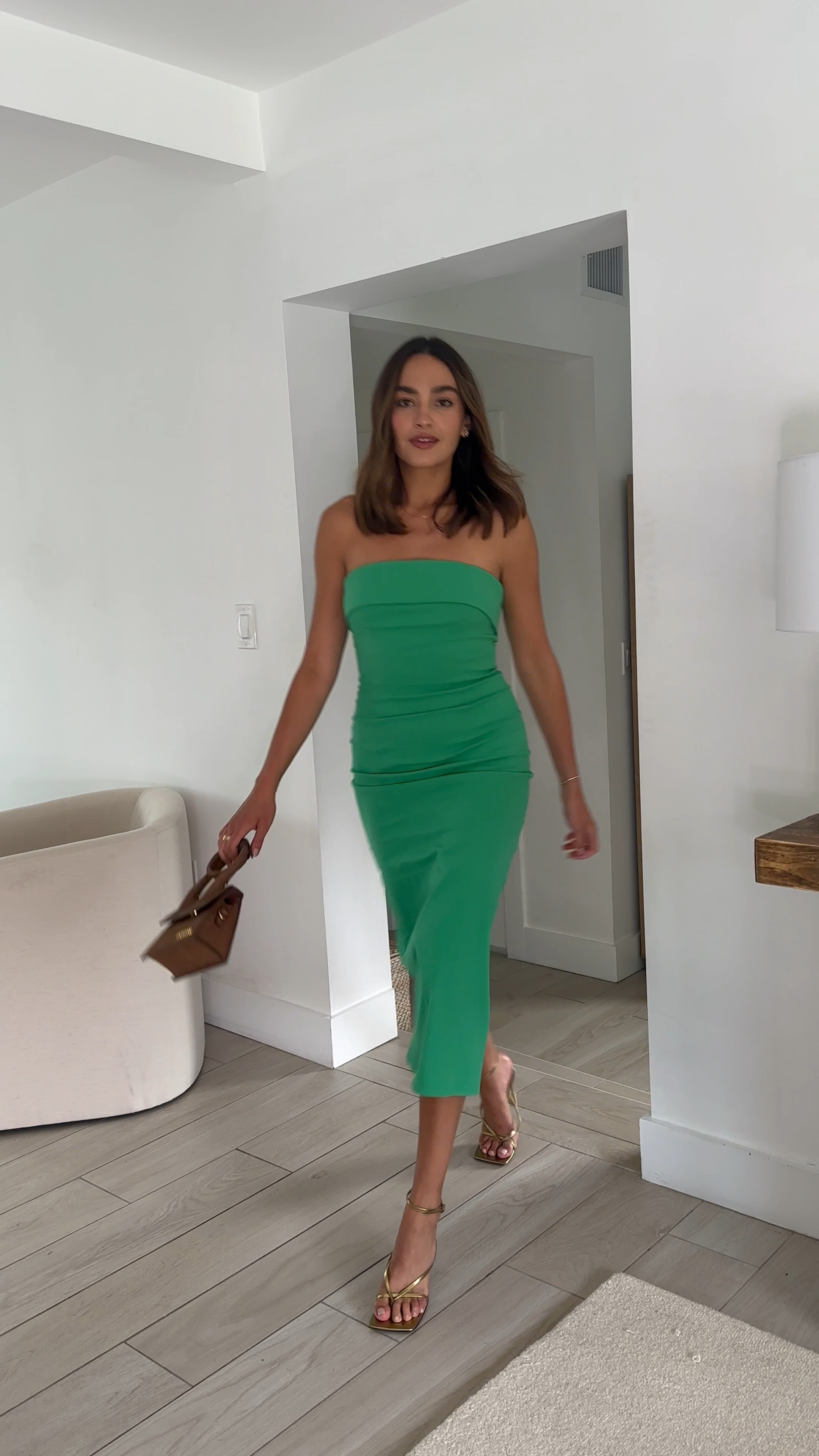 Use RACHELSAVE20 at checkout to save 