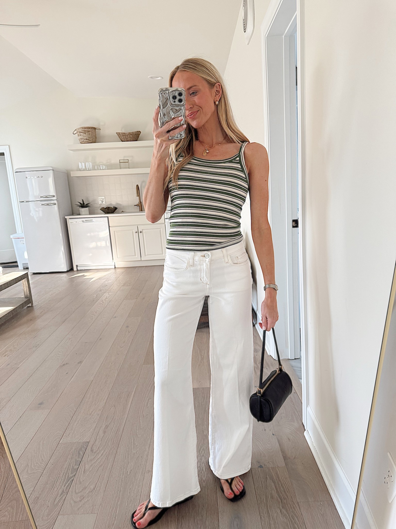 Striped tank - small
White jeans - 25
Amazon black sandals
Target bag 

Spring outfits 

#LTKootd