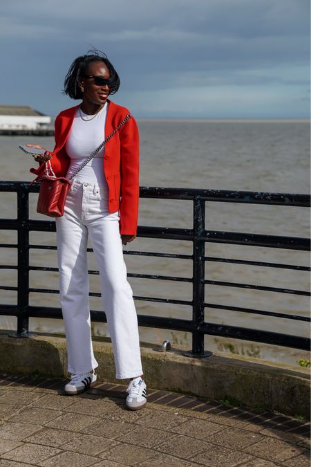 Casual spring style with a pop of colour | styling white jeans 

Wearing size xs in cardigan - size up 

#LTKSeasonal #LTKstyletip #LTKworkwear