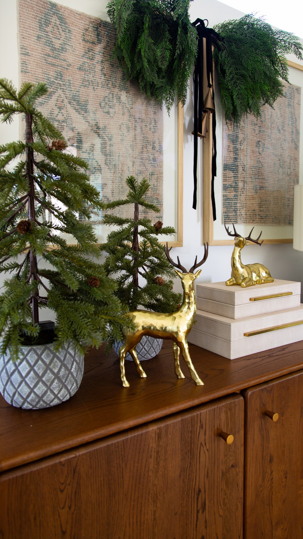 This little holiday vignette makes me smile every time I walk by.