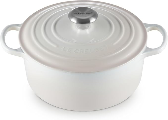 Le Creuset Enameled Cast Iron Signature Round Dutch Oven, 4.5 qt., Meringue | Amazon (US)