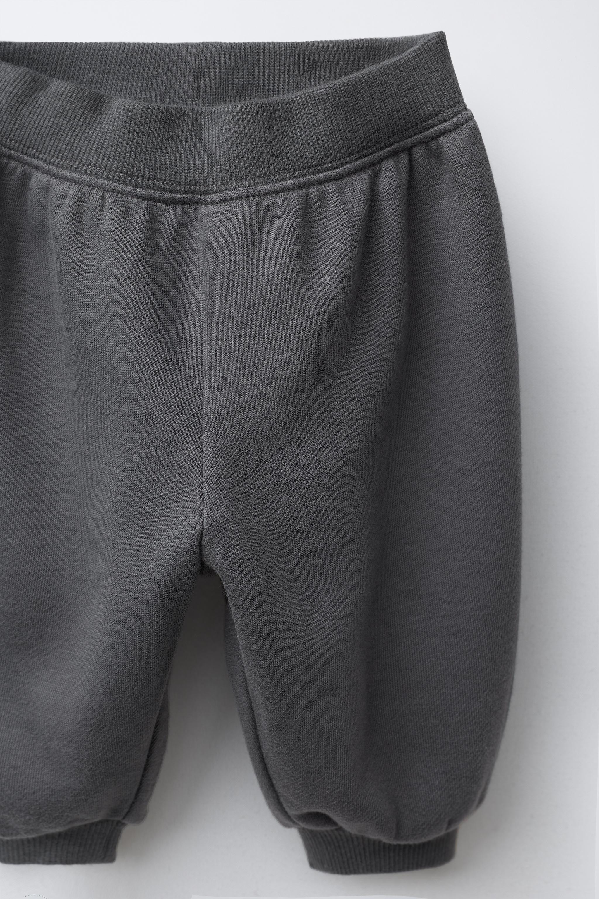 BRUSHED INSIDE SWEATSHIRT AND JOGGERS SET | Zara UK