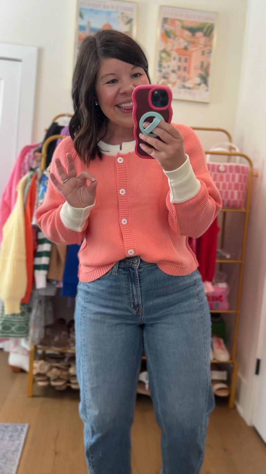 Size medium in this sweater 

#LTKFindsUnder50 #LTKStyleTip #LTKSeasonal