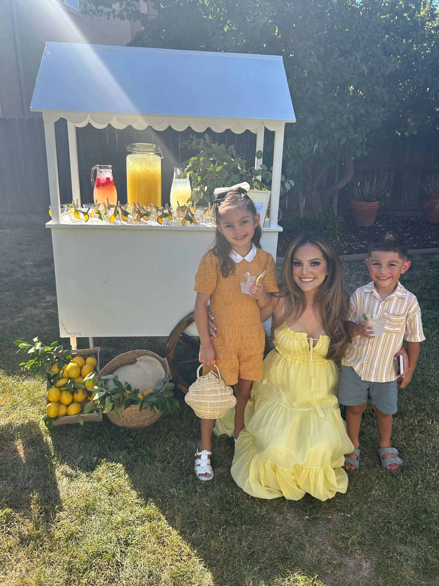 Yellow Summer dress

Bridal shower dress, yellow dress, yellow Amazon dress


#LTKFind #LTKparties #LTKunder50